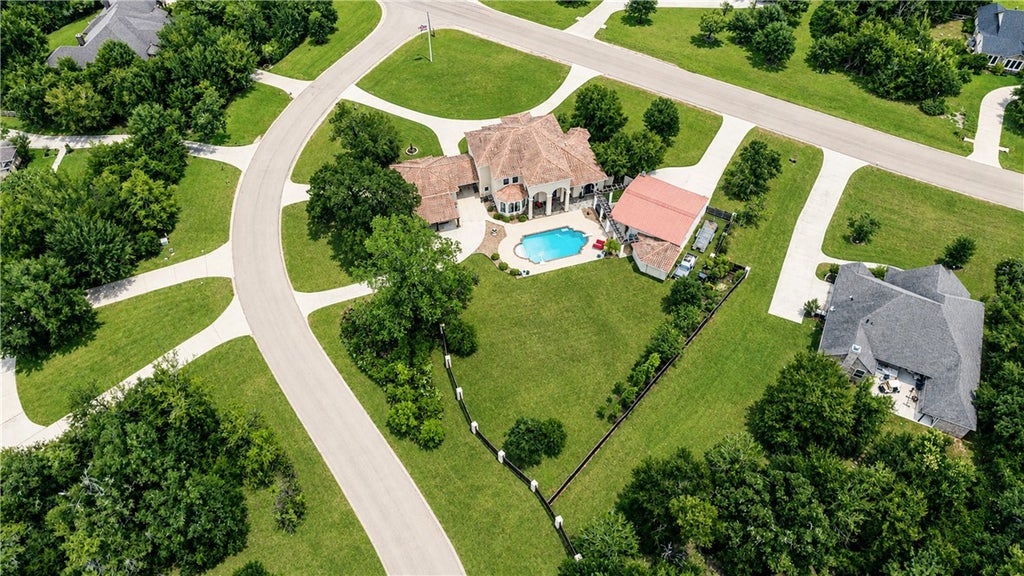 Photo of 17674 Saddle Creek Drive, College Station, TX 77845 (MLS # 26011008)