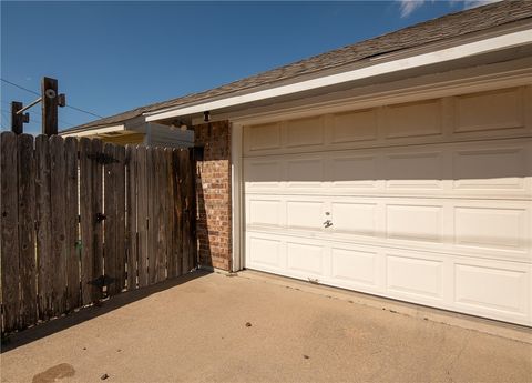 Tiny photo for 5804 Sheffield Terrace Lane, Bryan, TX 77802 (MLS # 25010970)