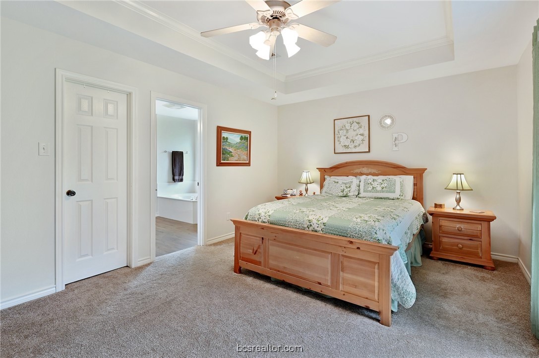 College Station, Texas 77845, United States, 3 Bedrooms Bedrooms, ,2 BathroomsBathrooms,Residential,Pending,46196