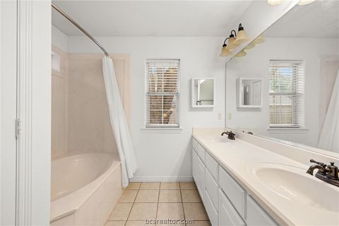 Tiny photo for 112 Ruby Street, Caldwell, TX 77836 (MLS # 26001707)