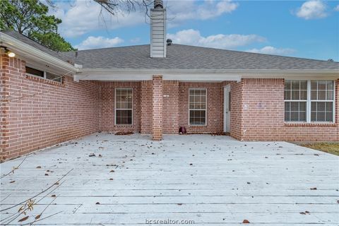 Tiny photo for 112 Ruby Street, Caldwell, TX 77836 (MLS # 26001707)