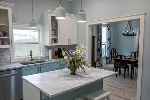 Tiny photo for 637 N Washington Street, La Grange, TX 78945 (MLS # 26008851)