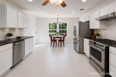 Tiny photo for 1204 E 28th Street, Bryan, TX 77803 (MLS # 26006013)