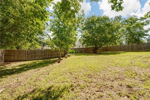 Tiny photo for 1204 E 28th Street, Bryan, TX 77803 (MLS # 26006013)