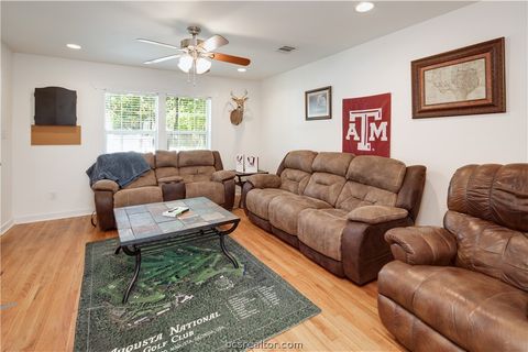 Tiny photo for 1204 E 28th Street, Bryan, TX 77803 (MLS # 26006013)
