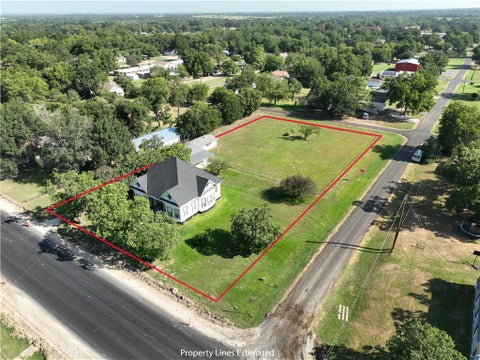 Tiny photo for 216 E Collins Street, Bremond, TX 76629 (MLS # 26009943)