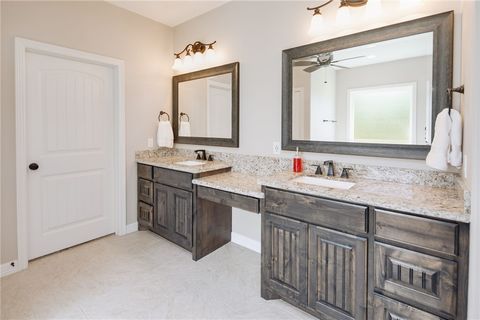Tiny photo for 1277 Fawn Lake Drive, Bryan, TX 77808 (MLS # 25010455)