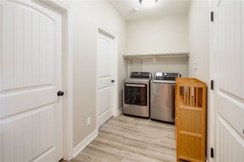 Tiny photo for 1277 Fawn Lake Drive, Bryan, TX 77808 (MLS # 25010455)