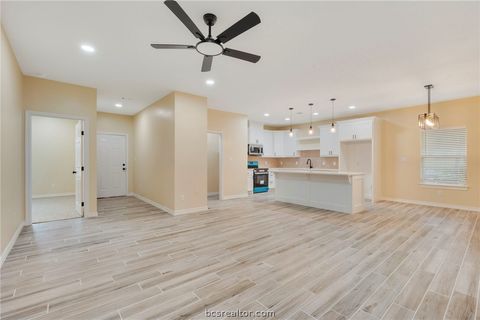 Tiny photo for 753 Bruin Trace Trce, Bryan, TX 77803 (MLS # 26004556)