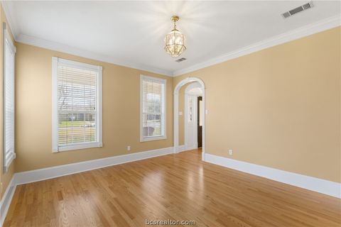 Tiny photo for 8405 Whiterose Court, College Station, TX 77845 (MLS # 26002538)