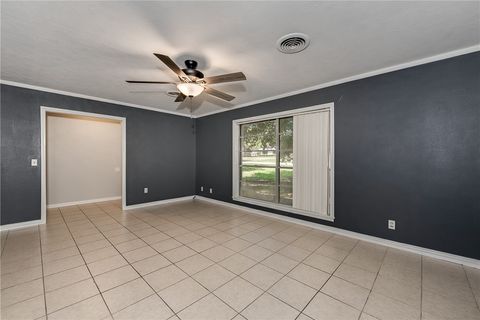 Tiny photo for 504 Redbud Street, Caldwell, TX 77836 (MLS # 26004538)