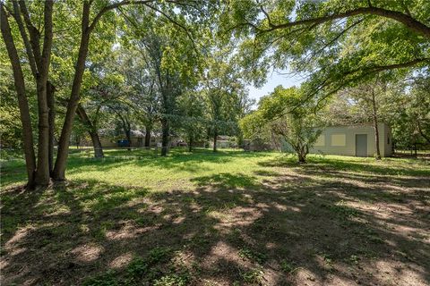 Tiny photo for 504 Redbud Street, Caldwell, TX 77836 (MLS # 26004538)