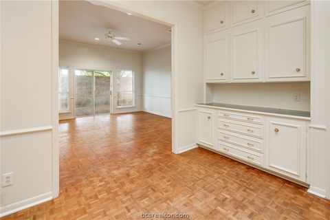 Tiny photo for 800 Dogwood Lane, Bryan, TX 77802 (MLS # 26006002)
