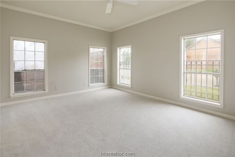 Tiny photo for 800 Dogwood Lane, Bryan, TX 77802 (MLS # 26006002)