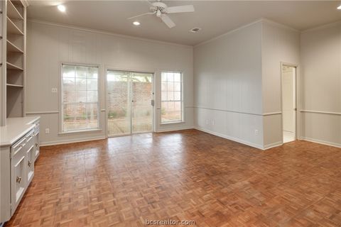 Tiny photo for 800 Dogwood Lane, Bryan, TX 77802 (MLS # 26006002)