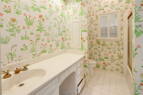 Tiny photo for 800 Dogwood Lane, Bryan, TX 77802 (MLS # 26006002)