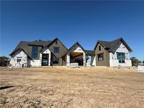 Photo of 5624 Mill Water Court, Bryan, TX 77808 (MLS # 25012770)