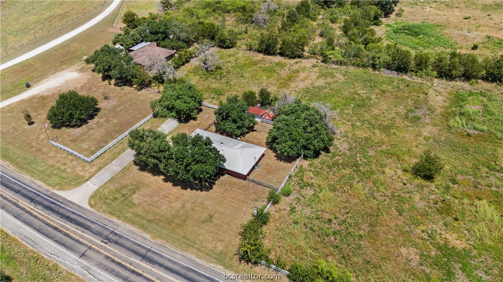 Photo of 11367 S Fm 46, Franklin, TX 77856 (MLS # 26010213)