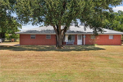 Photo of 11367 S Fm 46, Franklin, TX 77856 (MLS # 26010213)
