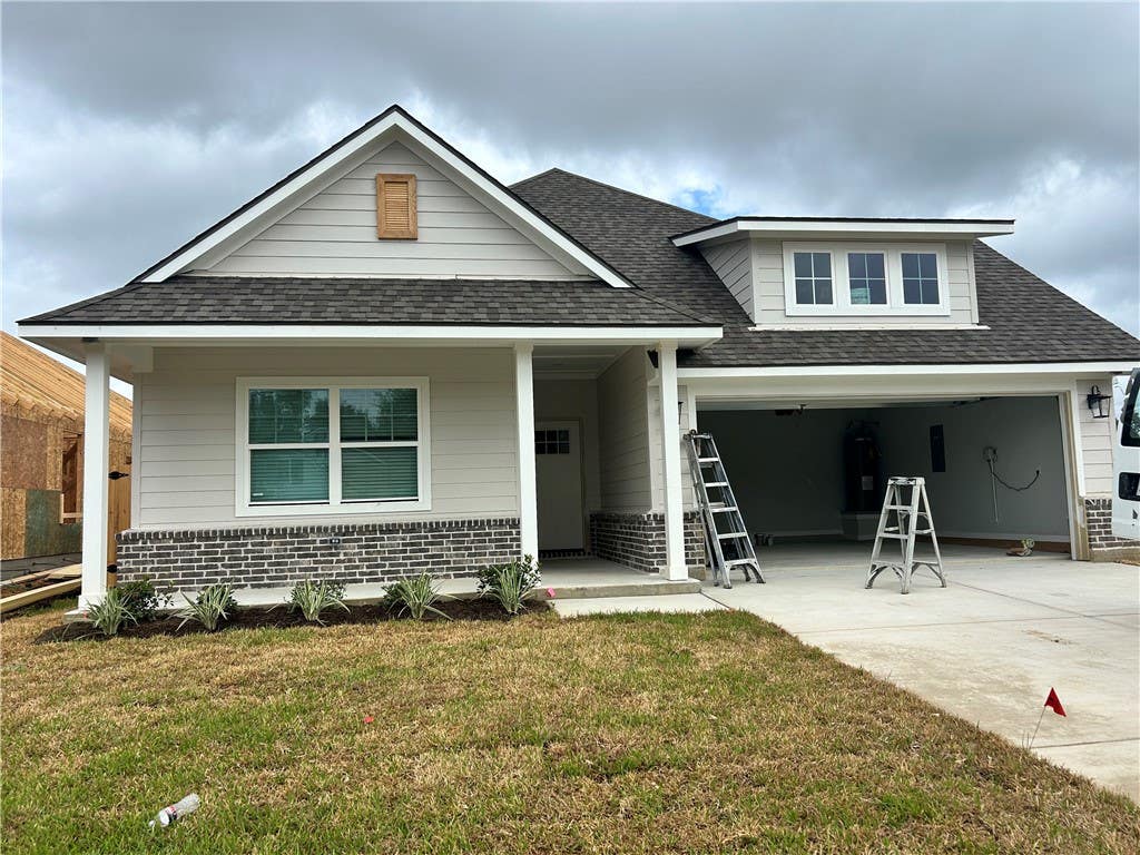 Photo of 1812 Rubicon Ct, Caldwell, TX 77836 (MLS # 26010102)