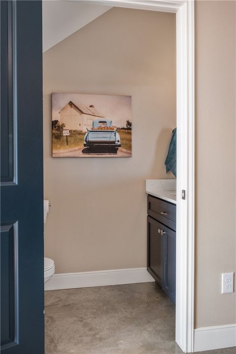 Tiny photo for 802 Parker Ave N, Bryan, TX 77803 (MLS # 26003230)