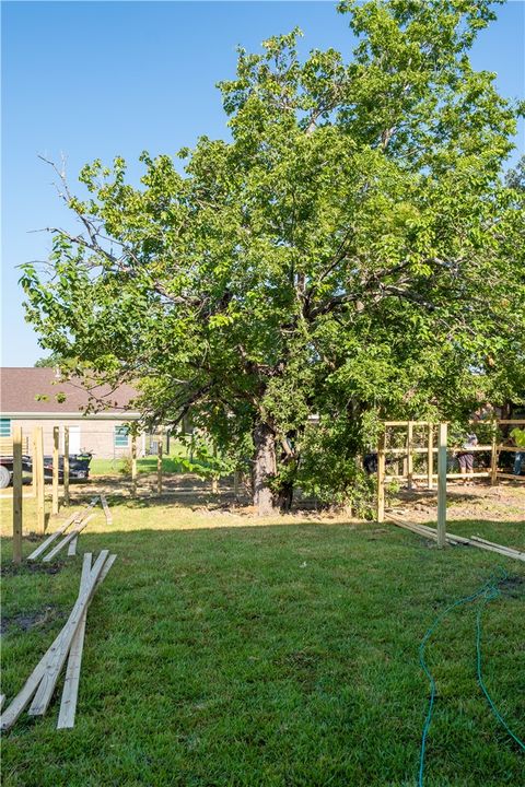 Tiny photo for 802 Parker Ave N, Bryan, TX 77803 (MLS # 26003230)