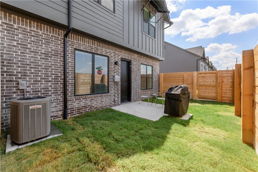 College Station, Texas 77840, United States, 4 Bedrooms Bedrooms, ,5 BathroomsBathrooms,Residential,Active,200628