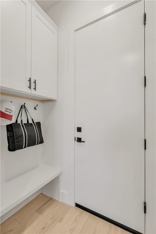 College Station, Texas 77840, United States, 4 Bedrooms Bedrooms, ,5 BathroomsBathrooms,Residential,Active,200628