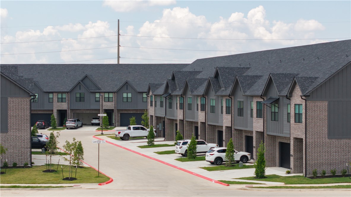 College Station, Texas 77840, United States, 4 Bedrooms Bedrooms, ,5 BathroomsBathrooms,Residential,Active,200628