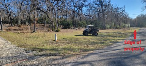 Tiny photo for 18679 County Road 369, Jewett, TX 75846 (MLS # 26003590)