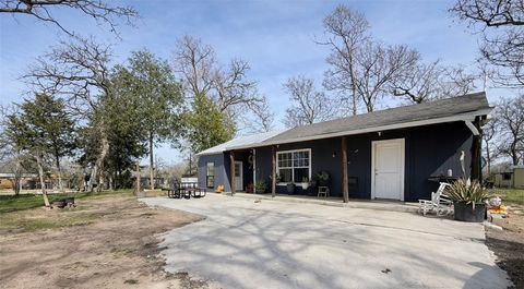 Tiny photo for 1010 Clay Circle, Somerville, TX 77879 (MLS # 26001667)