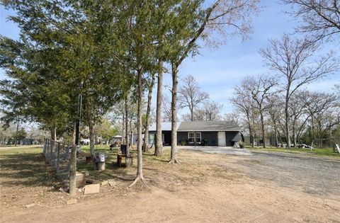 Tiny photo for 1010 Clay Circle, Somerville, TX 77879 (MLS # 26001667)