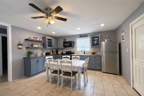 Tiny photo for 1010 Clay Circle, Somerville, TX 77879 (MLS # 26001667)