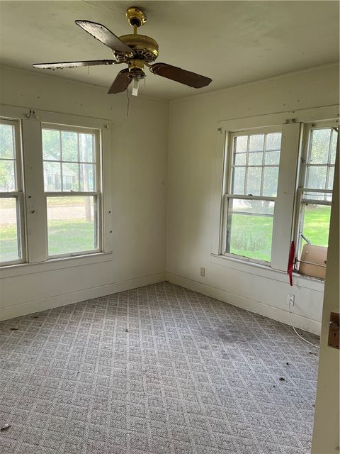 Tiny photo for 506 Fulton Street, Hearne, TX 77859 (MLS # 25012683)