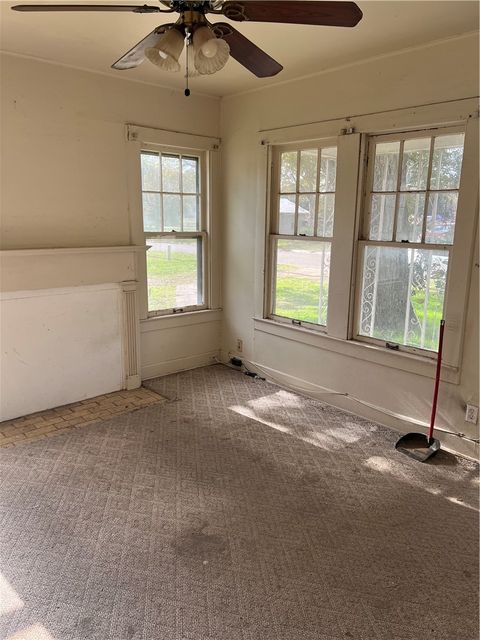 Tiny photo for 506 Fulton Street, Hearne, TX 77859 (MLS # 25012683)