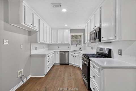 Tiny photo for 2301 Kuykendall Circle, Bryan, TX 77808 (MLS # 26010694)