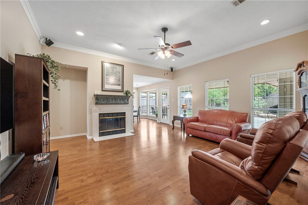 Photo of 5800 Sheffield Terrace Lane, Bryan, TX 77802 (MLS # 26004294)