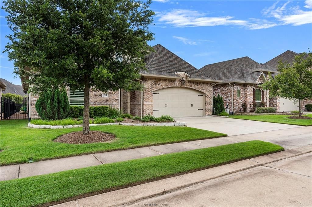 Photo of 5153 Stonewater Loop, College Station, TX 77845 (MLS # 25012955)