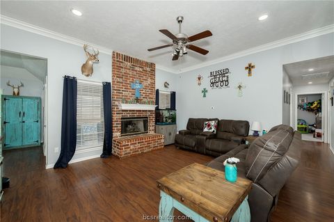 Tiny photo for 2009 Cobblestone Lane, Bryan, TX 77807 (MLS # 26005534)
