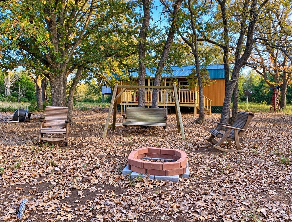 Photo of 332 Deep Creek Lane, Franklin, TX 77856 (MLS # 26011034)