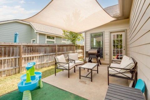 Tiny photo for 233 Fieldstone Place, College Station, TX 77845 (MLS # 26011767)