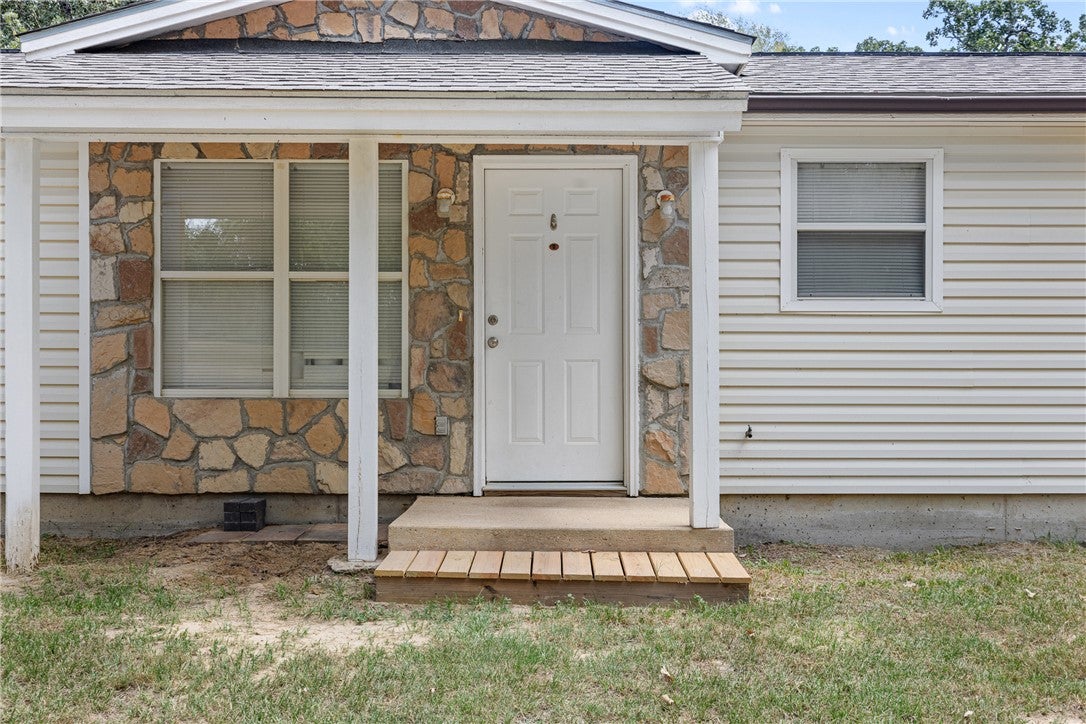 8915 Cobb Branch Road