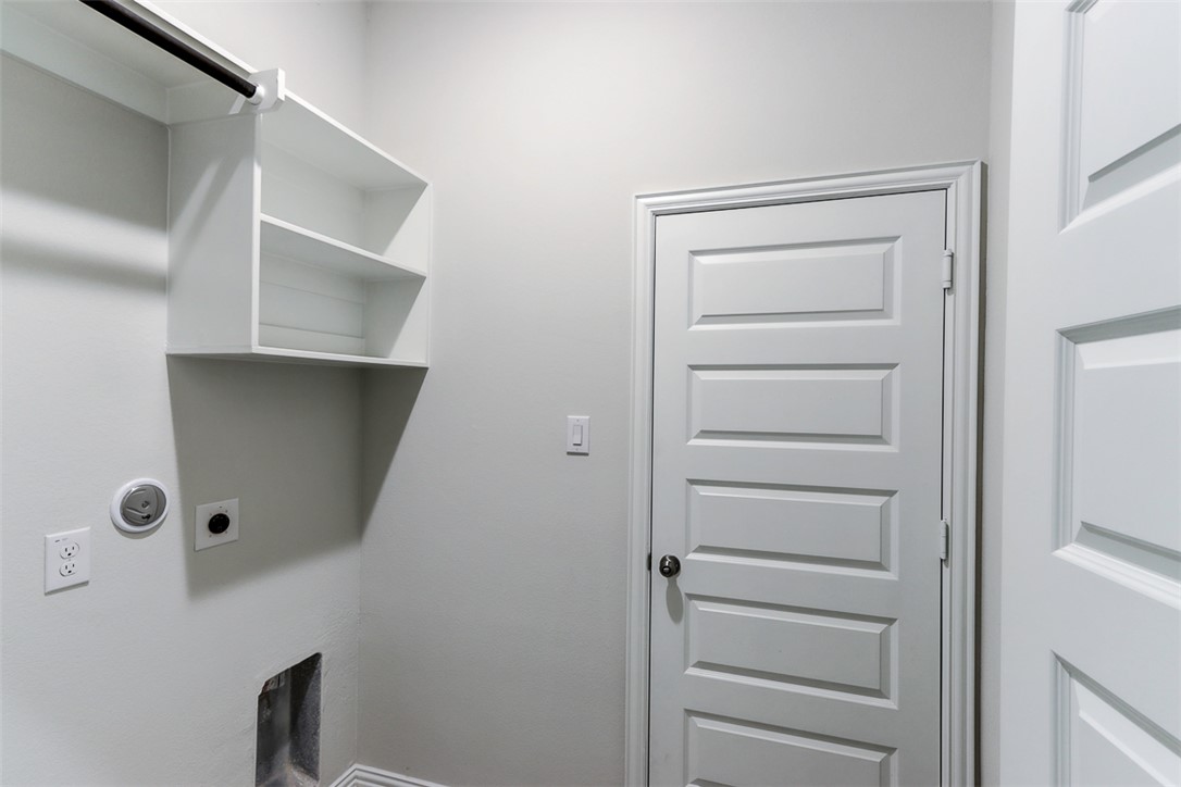 College Station, Texas 77845, United States, 4 Bedrooms Bedrooms, ,3 BathroomsBathrooms,Residential,Active,128965