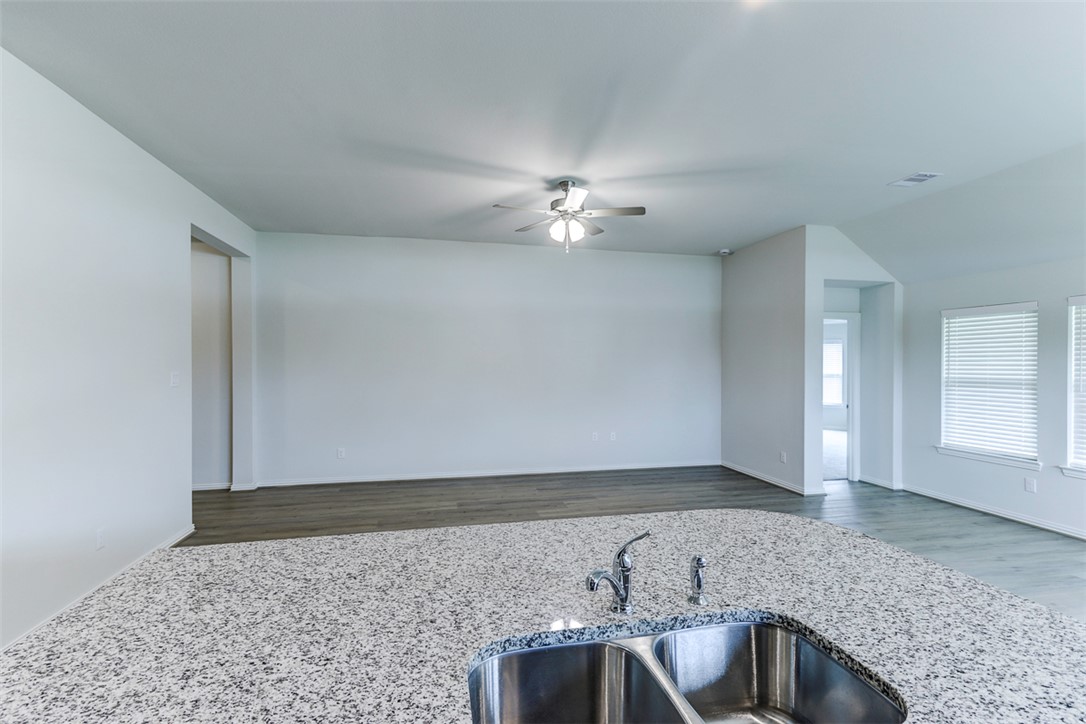 College Station, Texas 77845, United States, 4 Bedrooms Bedrooms, ,3 BathroomsBathrooms,Residential,Active,128965