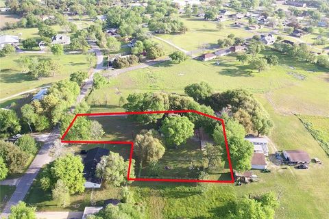 Tiny photo for 4 W Manning Street, Madisonville, TX 77864 (MLS # 26003782)