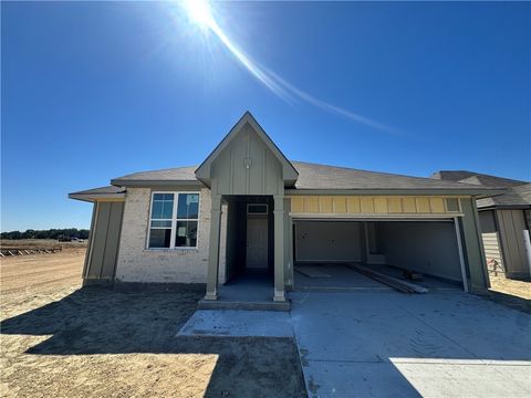 Photo of 2415 Rooke Road, Bryan, TX 77807 (MLS # 25011505)