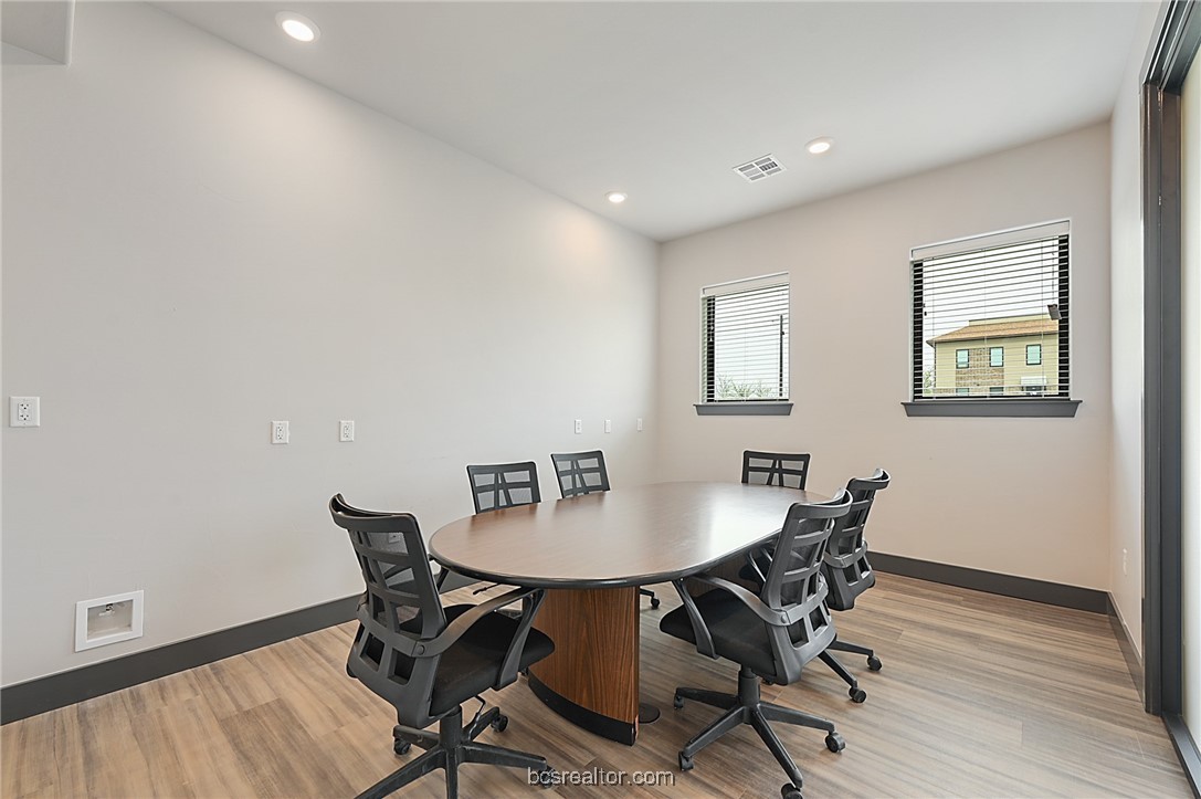 College Station, Texas 77845, United States, ,Residential,Pending,47583