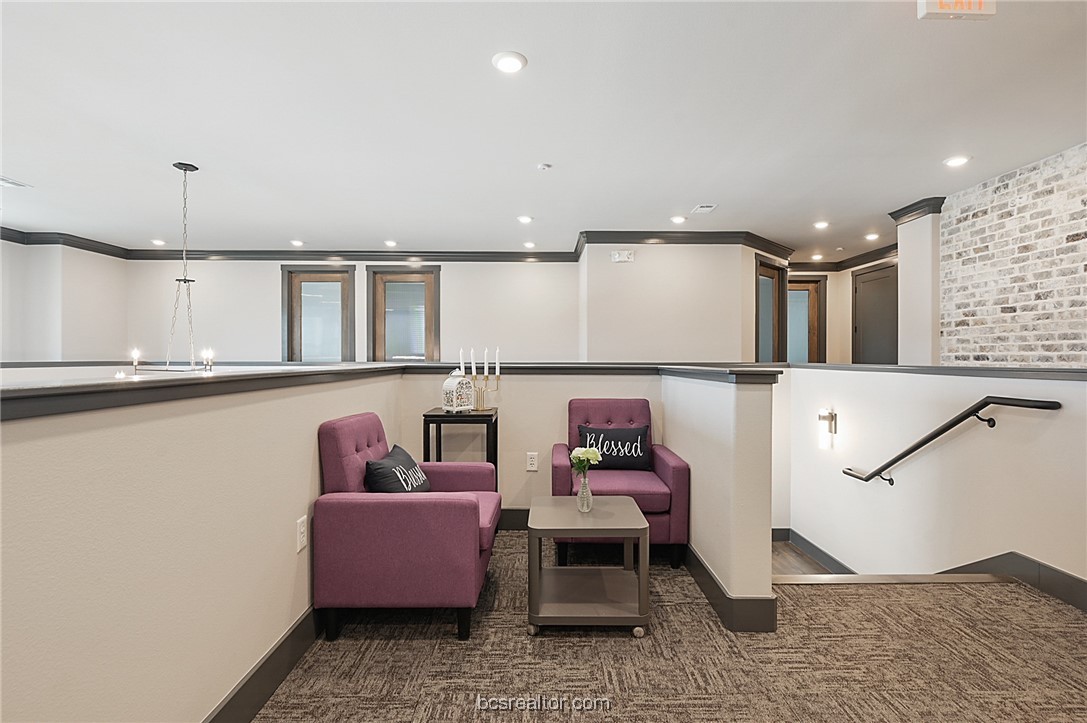 College Station, Texas 77845, United States, ,Residential,Pending,47583