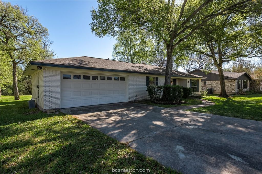 Photo of 1907 Langford Street, College Station, TX 77840 (MLS # 26003459)