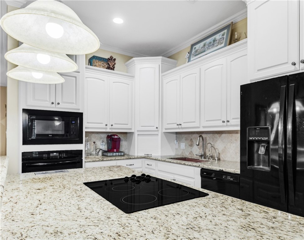 Bryan, Texas 77802, United States, 3 Bedrooms Bedrooms, ,3 BathroomsBathrooms,Residential,Active,33717